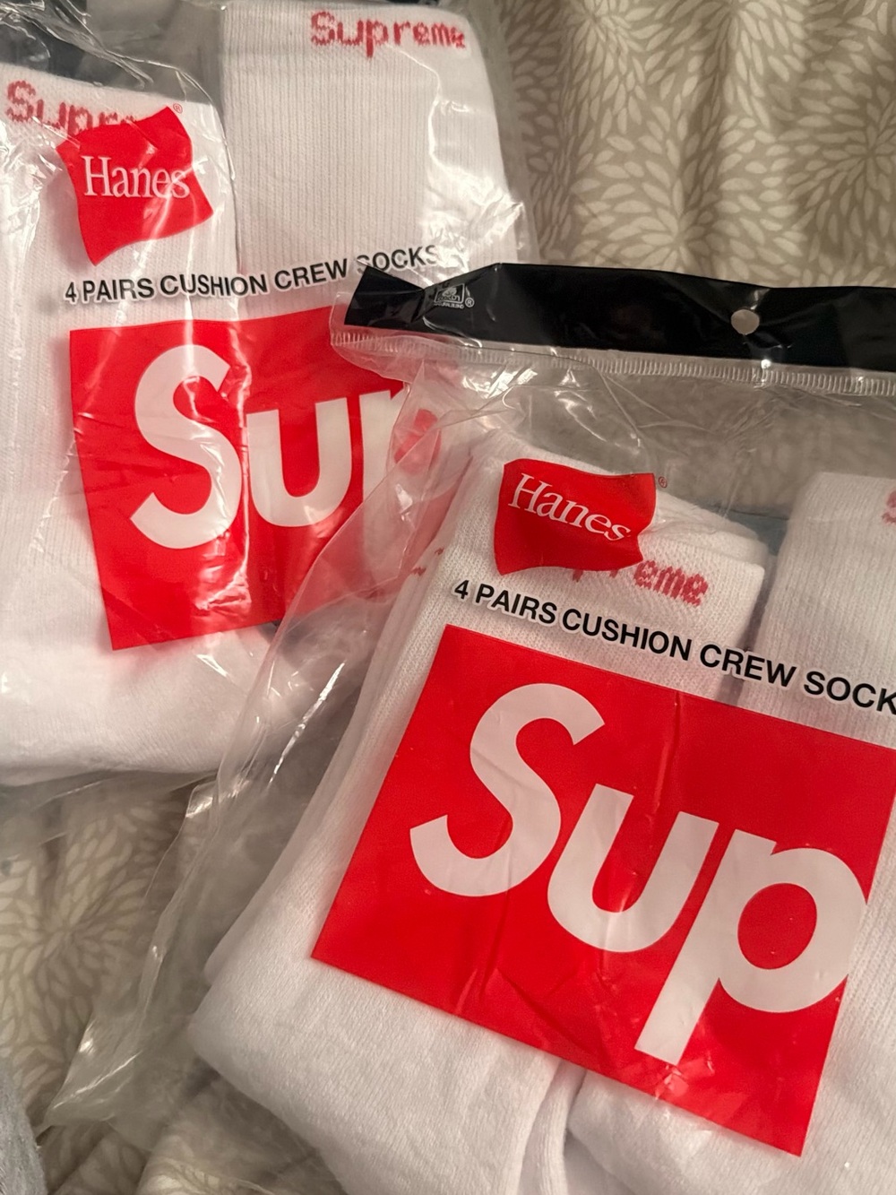 Supreme White Crew Socks with Red Logo - Pack of 4